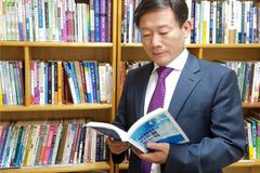 요한계시록 보는 ‘두 관점’ 함께 다룬