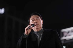 “새 대통령, 국민 행복과 화합 위해… 말보다 행동으로”
