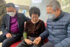 이철 감독회장 등, 동해안 산불 피해 지역 심방 및 지원금 전달