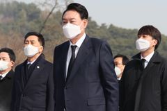 “뿌리 채 흔들린 자유민주, 尹 당선인이 되돌려 놓아야”