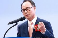 "겸손과 지혜의 덕으로 다스리는 대통령 되길"