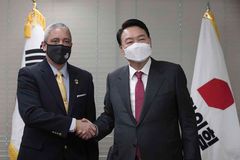 윤석열 당선인, 문재인 정권 반면교사 삼으면 성공할 것