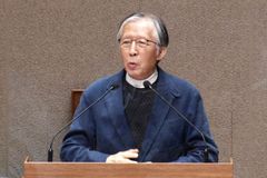 “우리의 친구 되시며 목자 되시는 하나님”