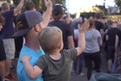 美 성인 38% “종교가 국가를 강하게 만든다”