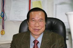 신신묵 목사, 18일 별세