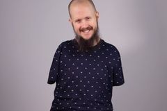 두 팔 없이 태어난 목사가, 자신을 사랑하게 되기까지