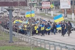 우크라이나 멜리토폴, 통신 두절… 러시아군 소행 추정