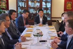 尹대표단 만난 국무부 차관보 "한·미, 한·미·일 공조 중요"