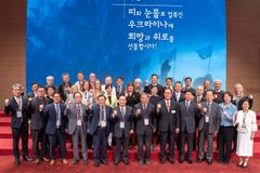 우크라이나인들, 미 남가주 한인들 기도에 감격