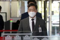 김오수, 사의표명 이틀째… 고검장들 긴급회의 소집