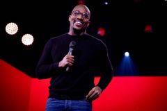 힐송 교회 사임 목사, 새 교회 창립… “여전히 하나님 살아계셔”