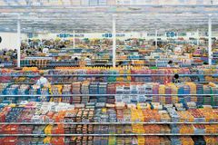 쇼핑몰, 위안·흥분·즐거움 주는 ‘현대인 영적 성전’ 되다