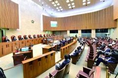 대법, 동성 군인 간 성관계 무죄…동성애 합법화 길목?