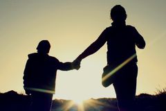 설교 수없이 쏟아지지만, 성도들 삶은 왜 변화되지 않을까