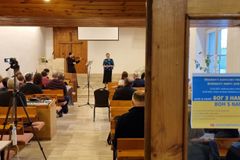 우크라 난민들 위로한 이틀간의 클래식과 찬송가 연주