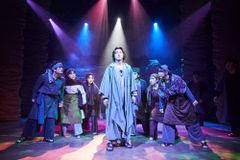 선한목자교회 등, 신학생들에 뮤지컬 ‘요한복음’ 티켓 등 후원