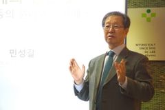 “동성애의 치료 가능성을 부정하지 말라”