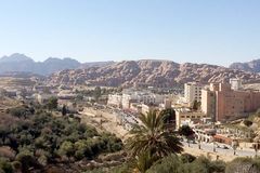 바울, 복음전도 사역 전 3년간 준비한 곳은 어디