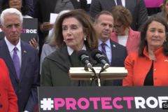 “낙태 지지 낸시 펠로시 美 하원의장, 가톨릭 영성체 참여 금지돼”