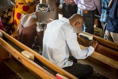 나이지리아 가톨릭교회 성직자와 소년 4명, 무장괴한에 납치돼