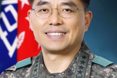 한남대 신희현 동문, 육군대장 진급