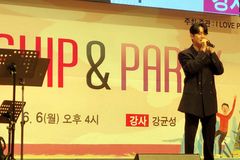 가수 강균성의 간증 “예배가 저를 살렸습니다”