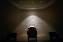 ‘나를 위한 기도’ 거부할 만큼 완전한 사람은 없다