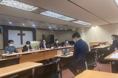 이동환 목사 재판, 퀴어축제 축복식 집례가 동성애 찬성인지 여부 쟁점