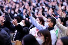 개신교인 5명 중 4명, 온라인보다 대면예배 더 갈망