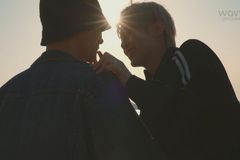 ‘리얼 커밍아웃 로맨스’ 표방 , 시민·학부모들 “경악”