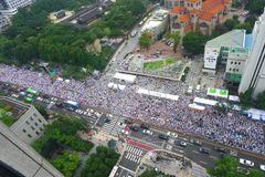 10만 운집한 퀴어축제 반대 국민대회 “다음세대 지키자”