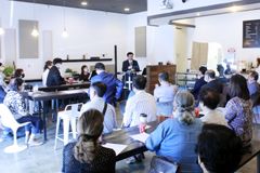 기독교 문학 산책하며 아이티·수리남에 교회와 학교 건립