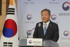 “경찰은 국가공무원이지, 정치 집단 아니다”