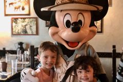 ‘가족 친화’ 강조해 온 디즈니, 플랫폼에 성인용 영화 추가