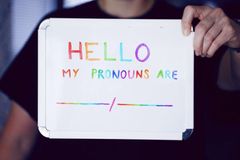 美 에모리대, 공식기록·졸업장에서 학생 지정 대명사 허용