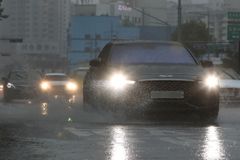 이번엔 충청·전북 '물폭탄' 최대 250㎜ 이상… 전국 대부분 비