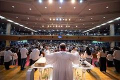오직 ‘은혜’로 달려온 60년… 한국을 넘어 세계 선교의 중심으로