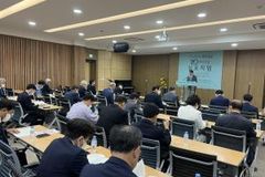 외부에 배타적인 한국, 왜 ‘친기독교적 민족주의’를 택했나