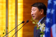 “문재인의 정상회담은 비정상적… 남북관계, 기독교에 맡겨야”