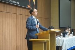 “여성에 대한 하나님의 부르심과 성직 인정해야”