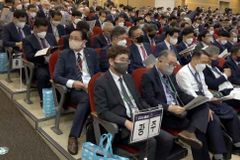 세습방지법 개정·폐지, 1년 더 연구하기로