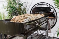 美 캘리포니아, ‘시신 퇴비화’ 법안 통과… 존엄성 논란