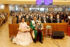 “복음의 십자가 높이 들고, 소금과 빛처럼 헌신할 것”