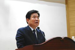 김진표 의장 “조용기 목사 ‘하면 된다, 할 수 있다’ 말씀에 희망 얻어”