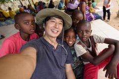 “아프리카 친구들은 ‘천국의 야생화’입니다.”