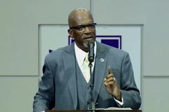 美 대형교회 목사, 기독교인들에게 “유다 신드롬 피하라” 촉구