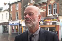 ‘기도 이유로 면허 취소’ 내몰린 英 의사, 결국 명예 회복