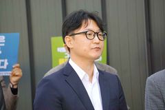 ‘동성애자 축복식’ 이동환 목사, 무지개목회상 수상