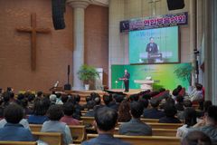 소강석 목사 “꽃이 나비를 선택하듯, 나를 선택한 님”