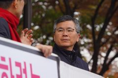 이찬수 목사도 1인 시위 동참… “다음 세대 지키기 위해”